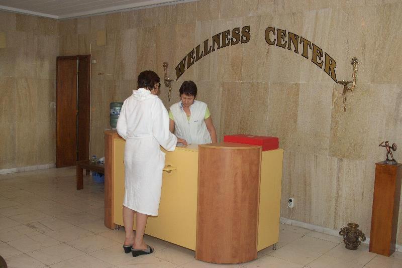 Hotel Saint Vrach Санданський Екстер'єр фото