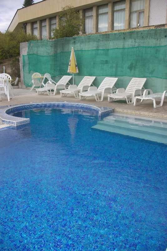 Hotel Saint Vrach Санданський Екстер'єр фото